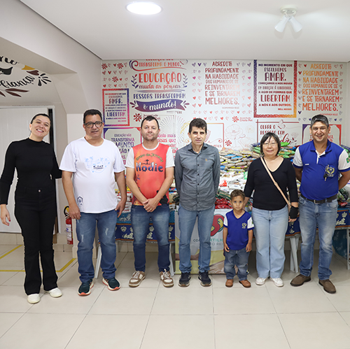 Mais de 400 kg de alimentos são doados a instituições da cidade