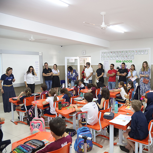 Colégio Cristo Rei recebe participantes da Sessão Internacional do Carisma